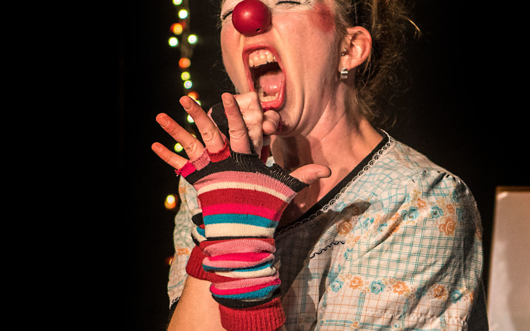 Théâtre clown : “Décibel part en quenouille !” de Patricia Chillon